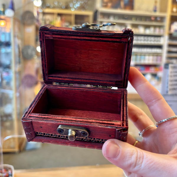 Mini Treasure Chest - Mesh Embossed